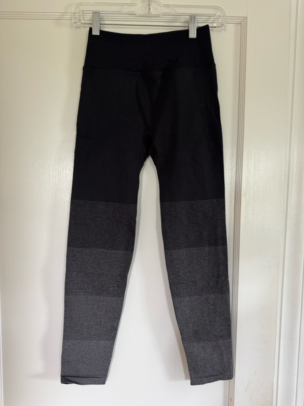 Lululemon Ebb to Street *SHINE legging